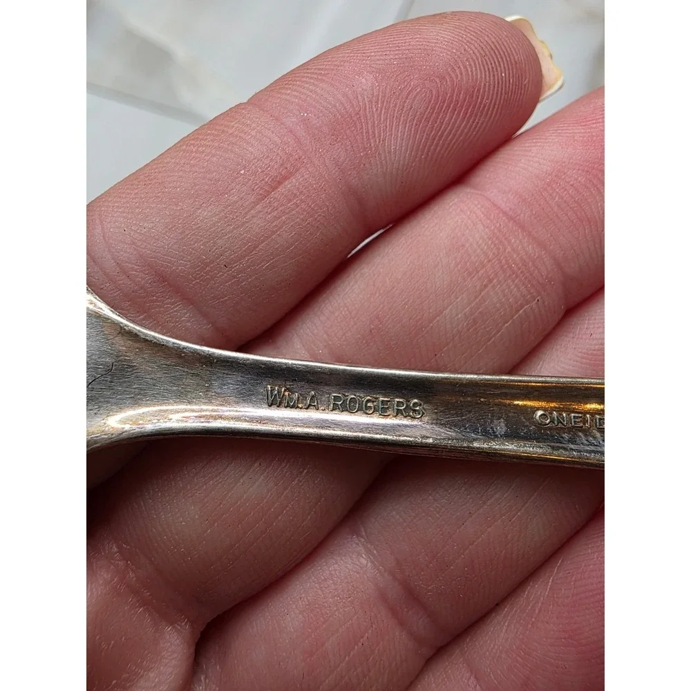 Oneida vintage wm